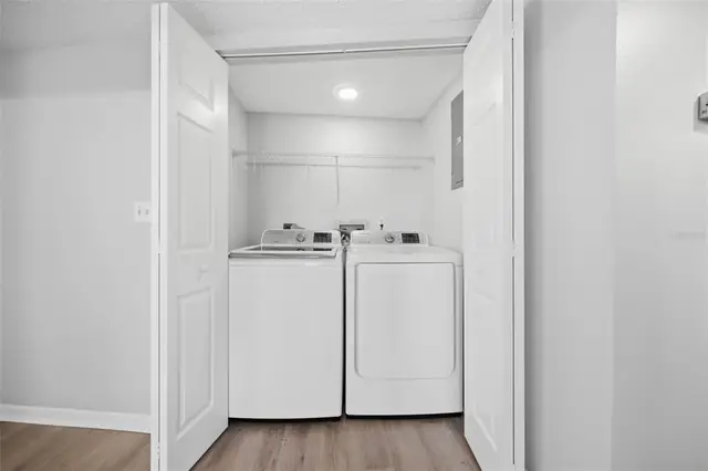 In-unit washer and dryer, 300 S Florida Ave #100K, Tarpon Springs